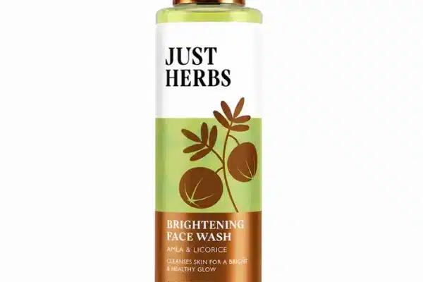 Brightening Face Wash - Vitamin C Amla & Liquorice Root
